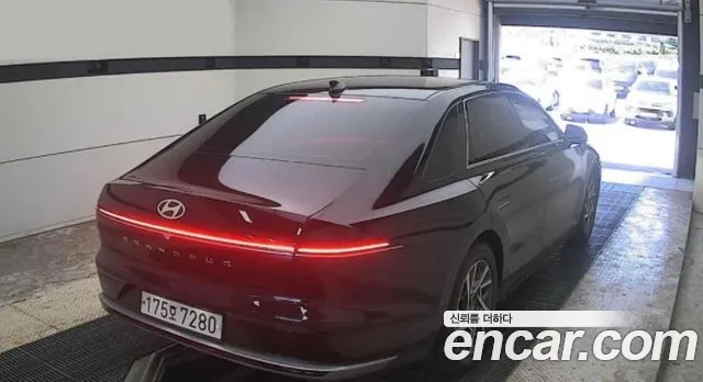 Hyundai Grandeur GN7 — Фото автомобиля 2