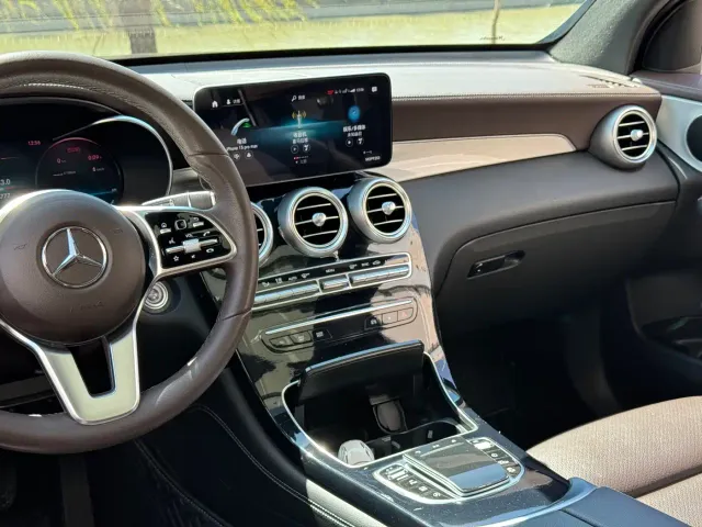 Mercedes-Benz GLC-Class — Фото автомобиля 17