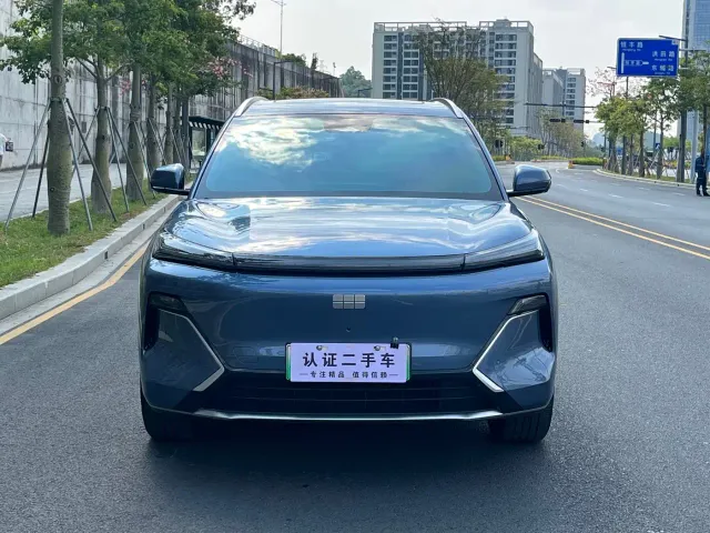 Geely Galaxy Starship 7 EM-i — Фото автомобиля 2
