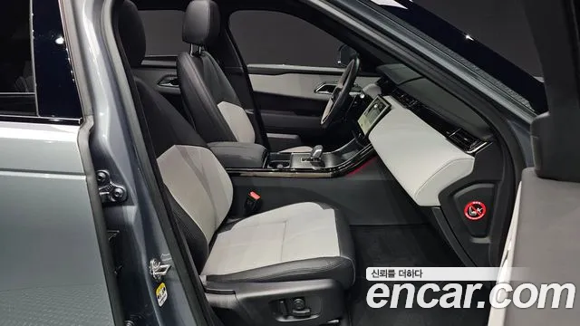Land Rover Range Rover Velar — Фото автомобиля 16