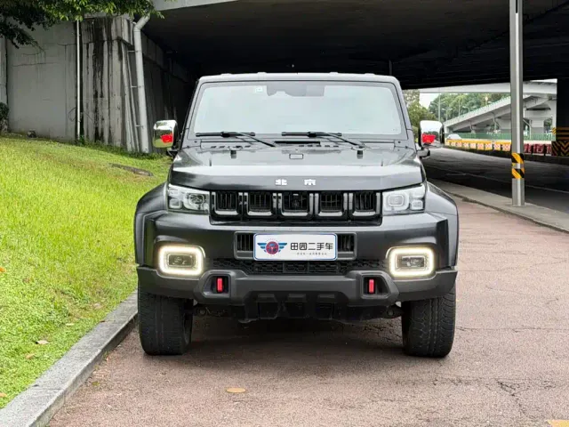 BAIC BJ40 — Фото автомобиля 2