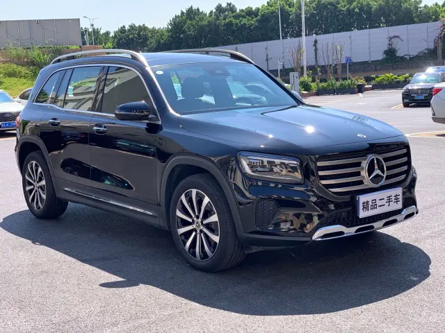 Mercedes-Benz GLB-Class — Фото автомобиля 3