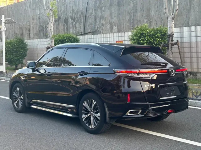 Honda UR-V — Фото автомобиля 7