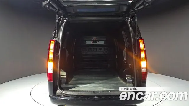 Hyundai Staria Staria Карго 3 места — Фото автомобиля 28