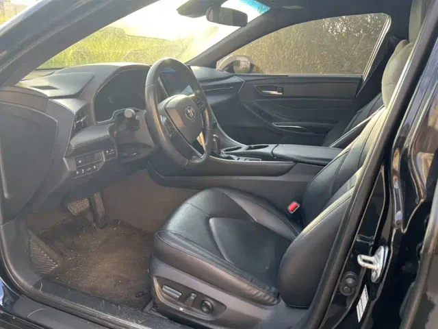 Toyota Avalon — Фото автомобиля 5