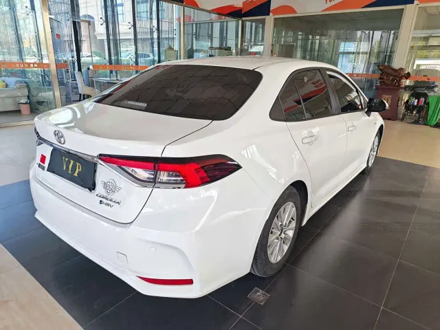 Toyota Corolla — Фото автомобиля 6