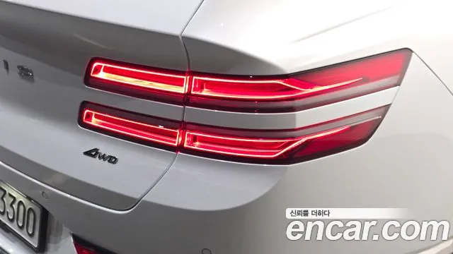Genesis GV80 — Фото автомобиля 8