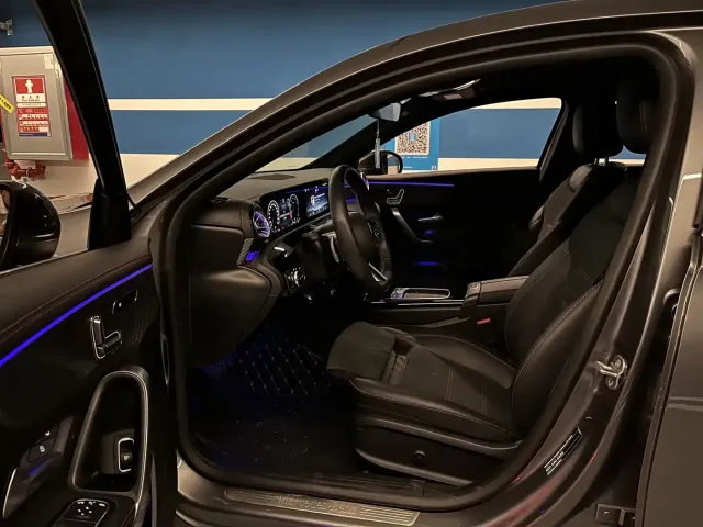 Mercedes-Benz A-Class — Фото автомобиля 10