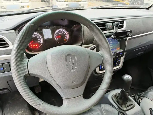 Jinbei T3 — Фото автомобиля 10