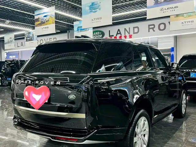 Land Rover Range Rover — Фото автомобиля 6