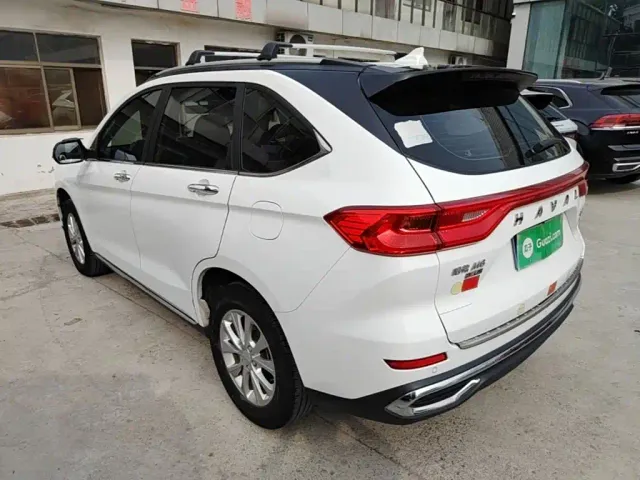 Haval M6 — Фото автомобиля 4
