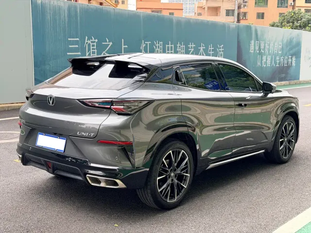 Changan UNI-T — Фото автомобиля 9