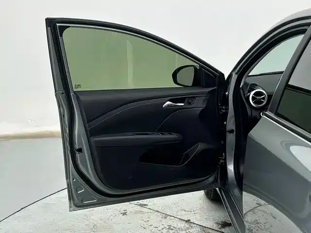 Chevrolet Monza — Фото автомобиля 11