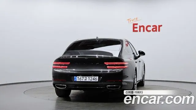 Genesis G80 RG3 — Фото автомобиля 3