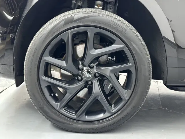 Land Rover Range Rover Sport — Фото автомобиля 24
