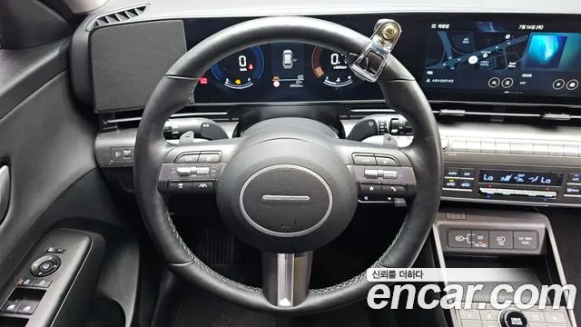 Hyundai Kona Kona (SX2) Бензин 1.6 турбо 2WD — Фото автомобиля 12