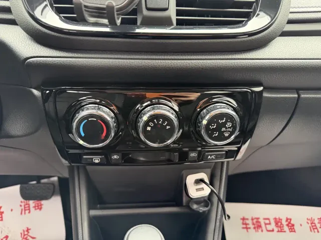 Toyota Vios FS — Фото автомобиля 11
