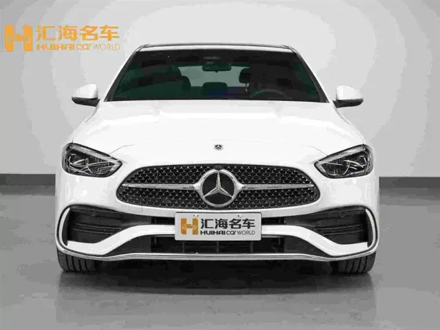 Mercedes-Benz C-Class — Фото автомобиля 2