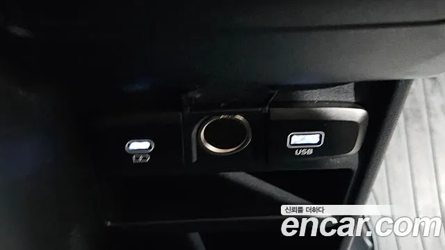 Hyundai Staria Staria — Фото автомобиля 28