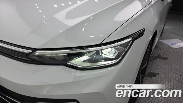 Volkswagen Golf Golf 8 поколение 2.0 TDI Prestige — Фото автомобиля 18