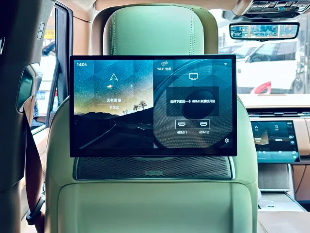 Land Rover Range Rover — Фото автомобиля 17