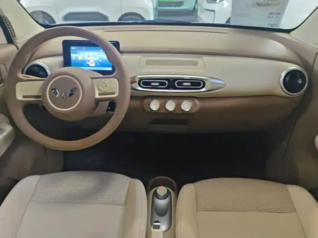 Wuling Hongguang Mini EV — Фото автомобиля 12
