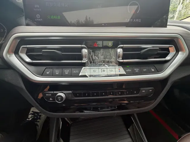 BMW X3 — Фото автомобиля 19
