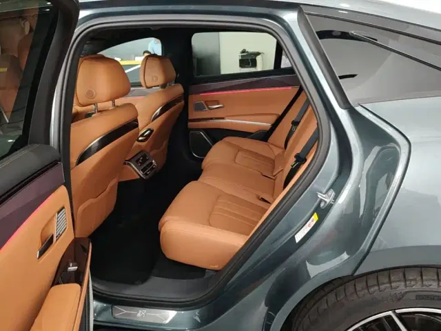 BYD Han L — Фото автомобиля 16