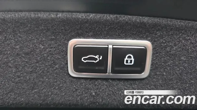 Genesis G80 Бензин 2.5 турбо AWD — Фото автомобиля 17