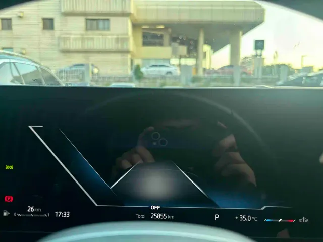 BMW 5 Series — Фото автомобиля 15