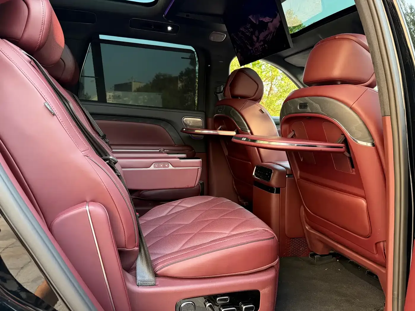 Voyah Auto VOYAH Taisan 2026 Model Base — Фото автомобиля 11