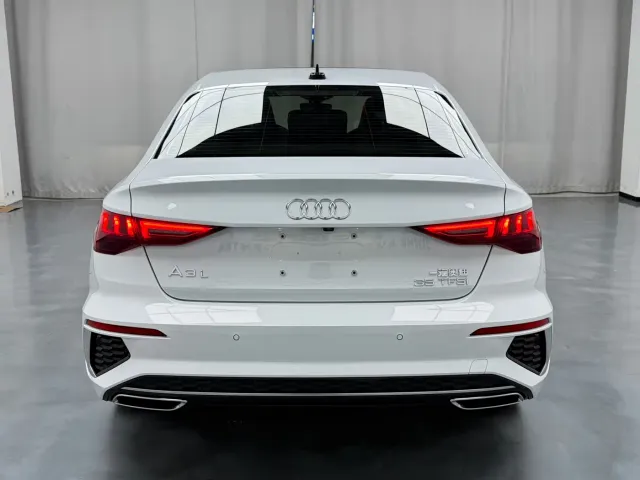 Audi A3 — Фото автомобиля 14