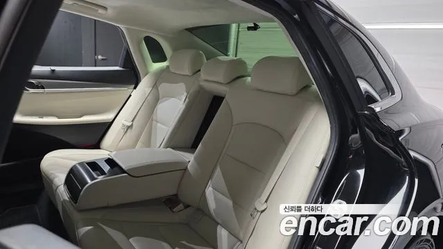 Hyundai Grandeur New — Фото автомобиля 18