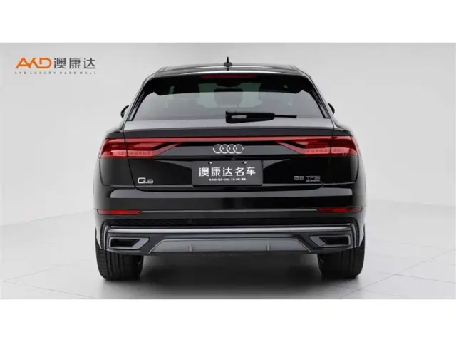 Audi Q8 — Фото автомобиля 4