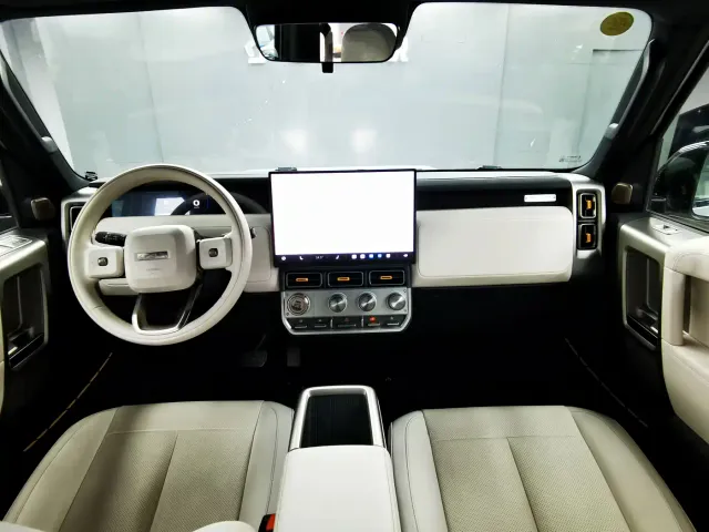 iCAR V23 — Фото автомобиля 13