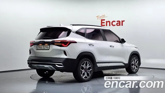 Kia Seltos Seltos Бензин 1.6 турбо 2WD — Фото автомобиля 2
