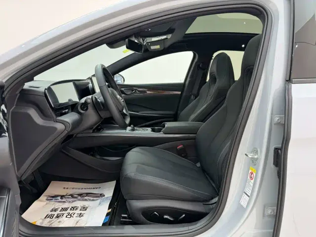 BYD Seal — Фото автомобиля 12
