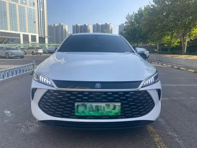 BYD Qin PLUS — Фото автомобиля 2