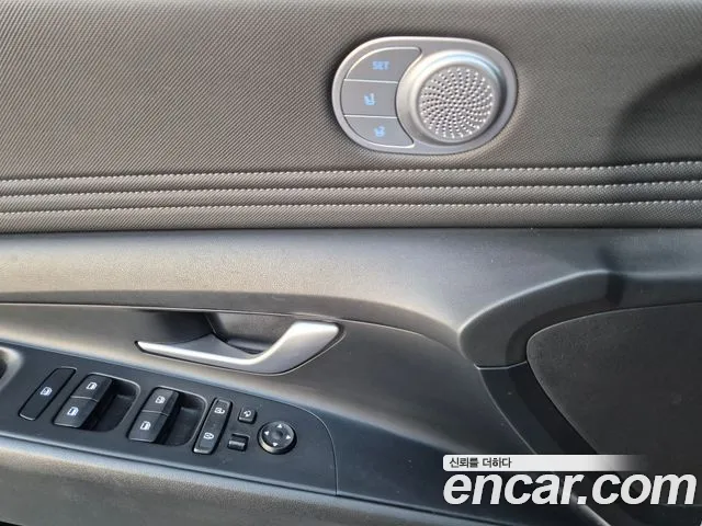 Hyundai AVANTE Avante (CN7) — Фото автомобиля 15