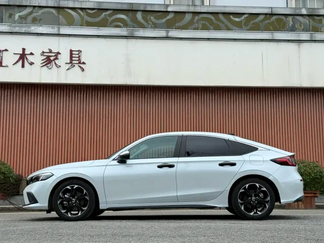 Honda Civic — Фото автомобиля 2