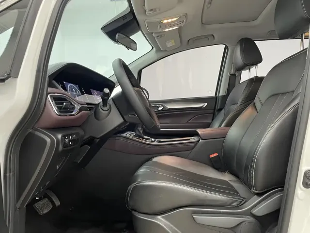 GAC Trumpchi M6 — Фото автомобиля 6