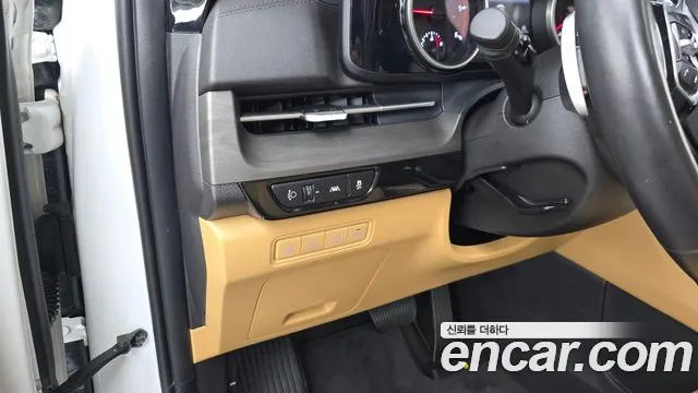 Kia Carnival 4th Gen — Фото автомобиля 29