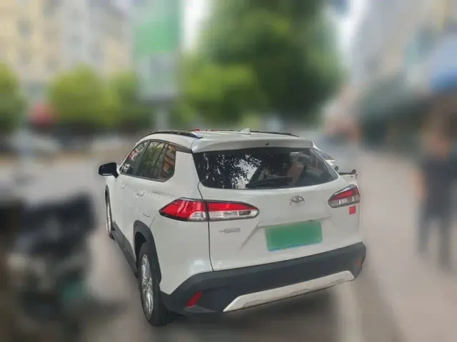 Toyota Corolla Cross — Фото автомобиля 24