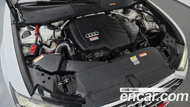 Audi A6 C8 — Фото автомобиля 9