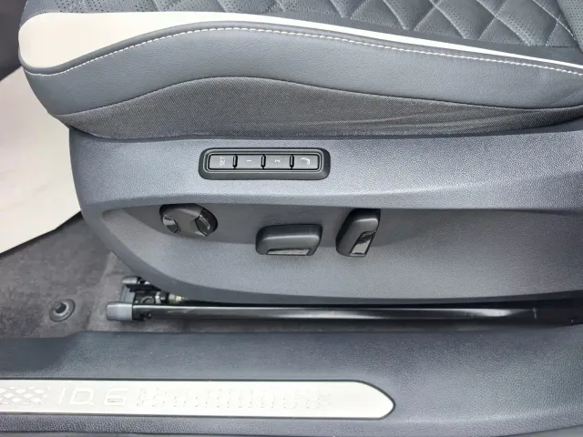 Volkswagen ID.6 CROZZ 2021 Long Range PRO Version — Фото автомобиля 6