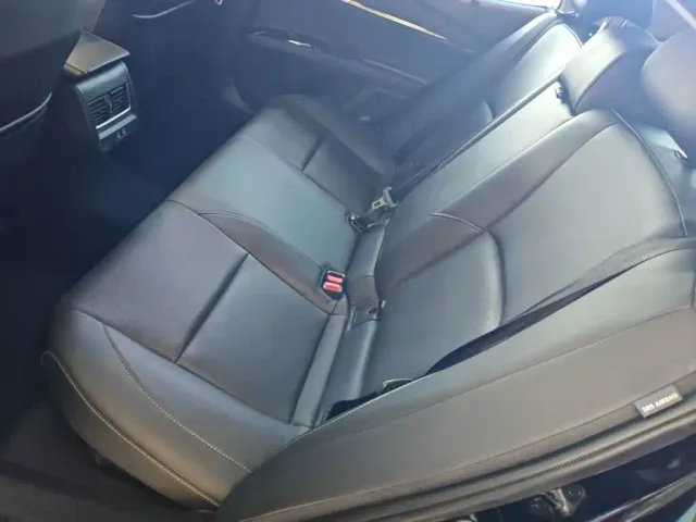 Toyota Camry — Фото автомобиля 12