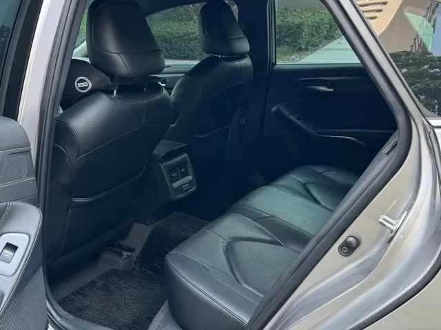 Toyota Avalon — Фото автомобиля 16