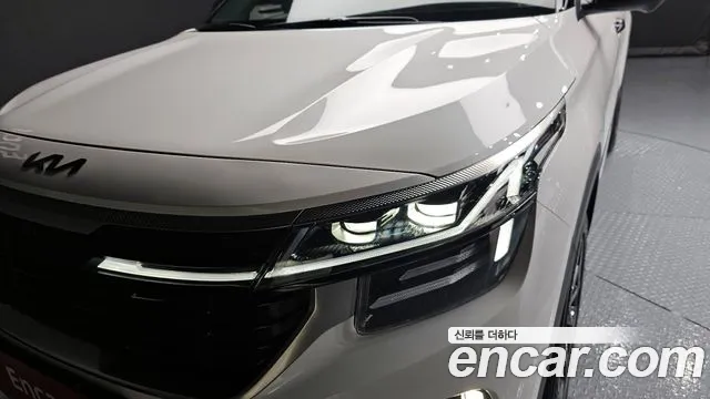 Kia Seltos — Фото автомобиля 22