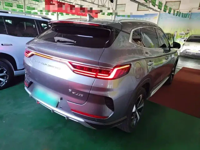 BYD Song PLUS — Фото автомобиля 6