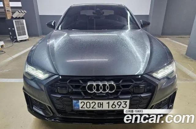 Фотография автомобиля — Audi A6 C8